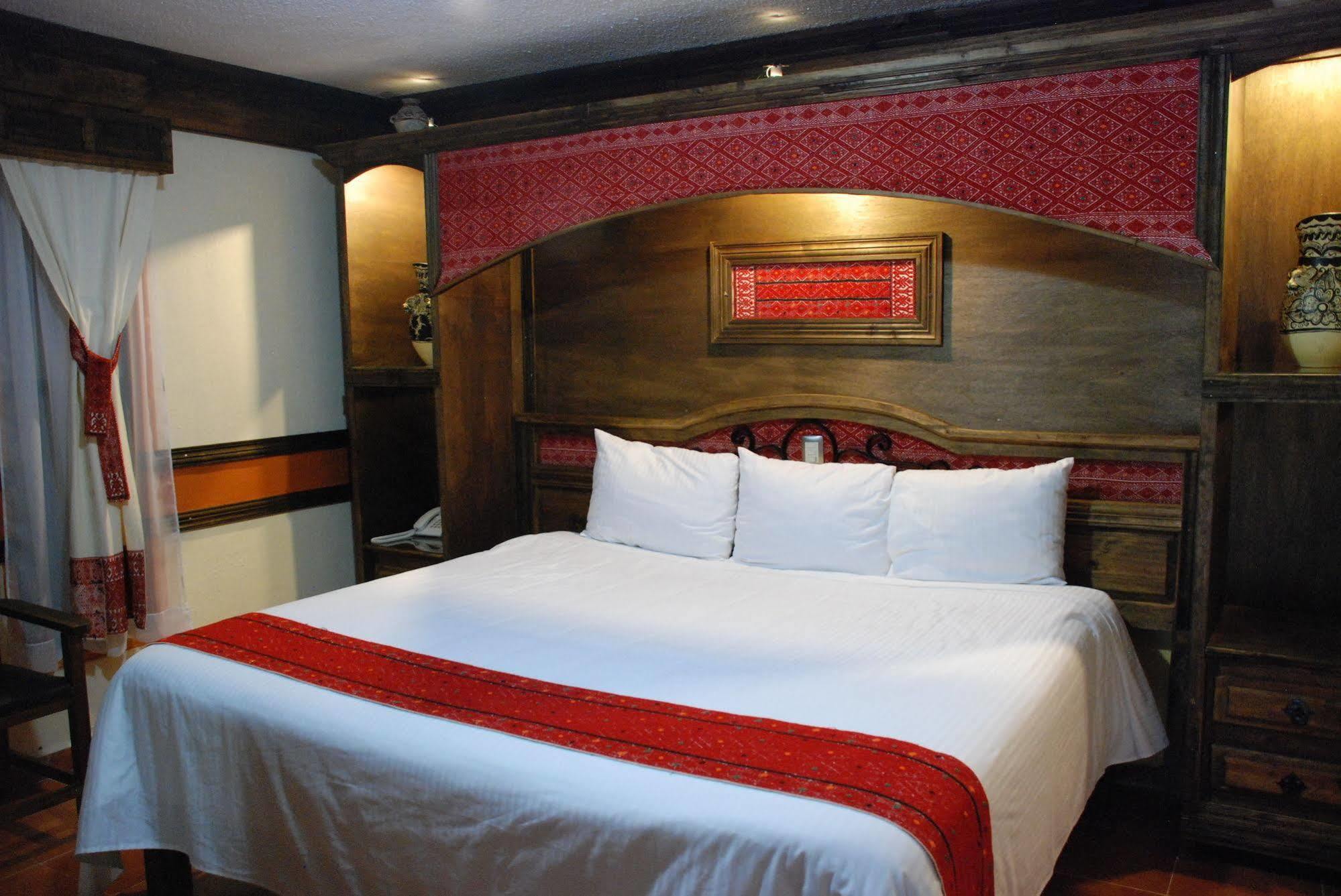 Nuestras Raices Hotel - Museo - Restaurante San Cristóbal de Las Casas Eksteriør bilde